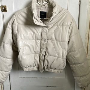 Forever 21 cropped leather-look puffer